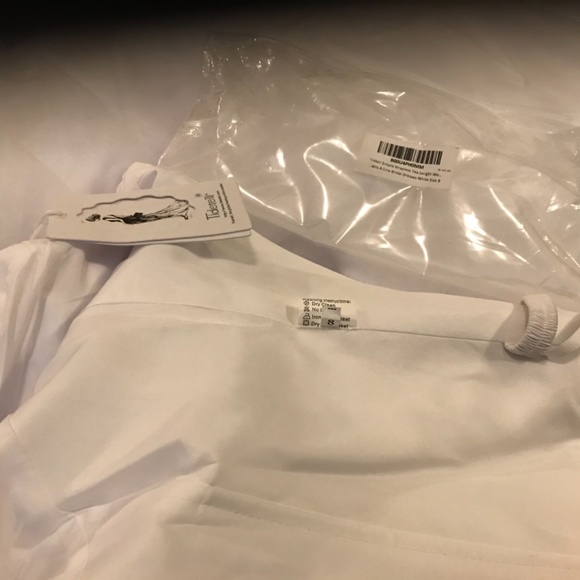 Formal evening gown including chiffon scarf - Picture 4 of 7